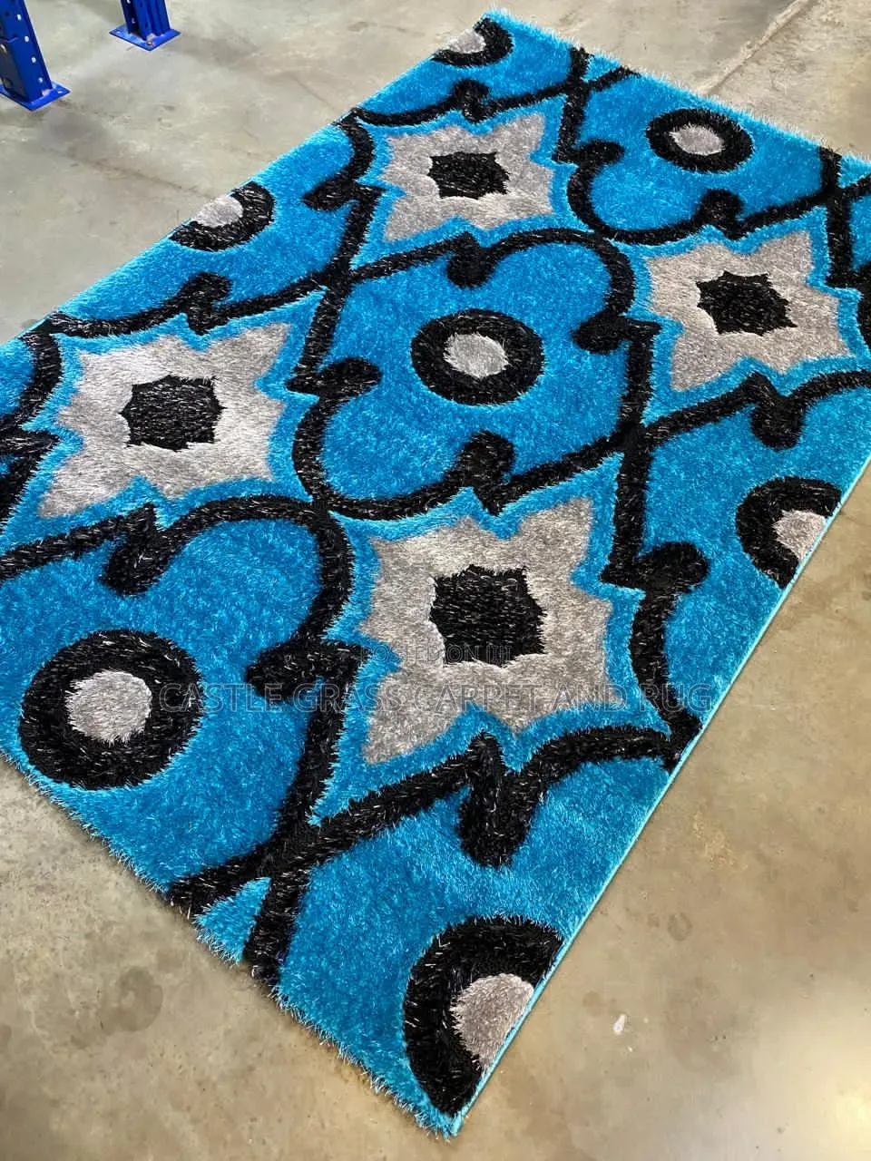 Luxury Premium Rug – Elegant Design, Superior Quality