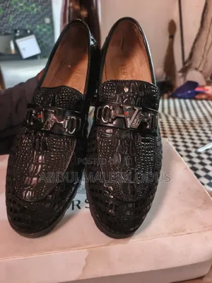 Size42 Men Shoe for Sale