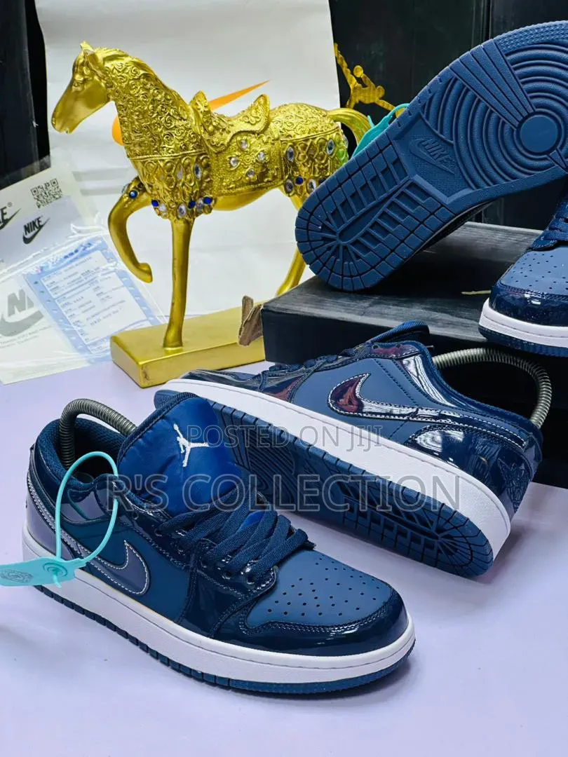 Original Luxury Pure Leather Nike Sneakers