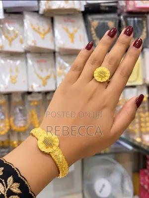 Macbecca's Collections
