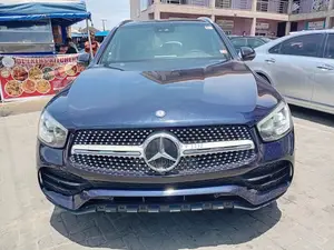 Mercedes-Benz GLC-Class 2021 Blue