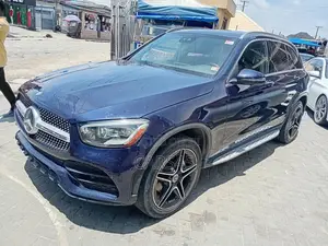 Mercedes-Benz GLC-Class 2021 Blue