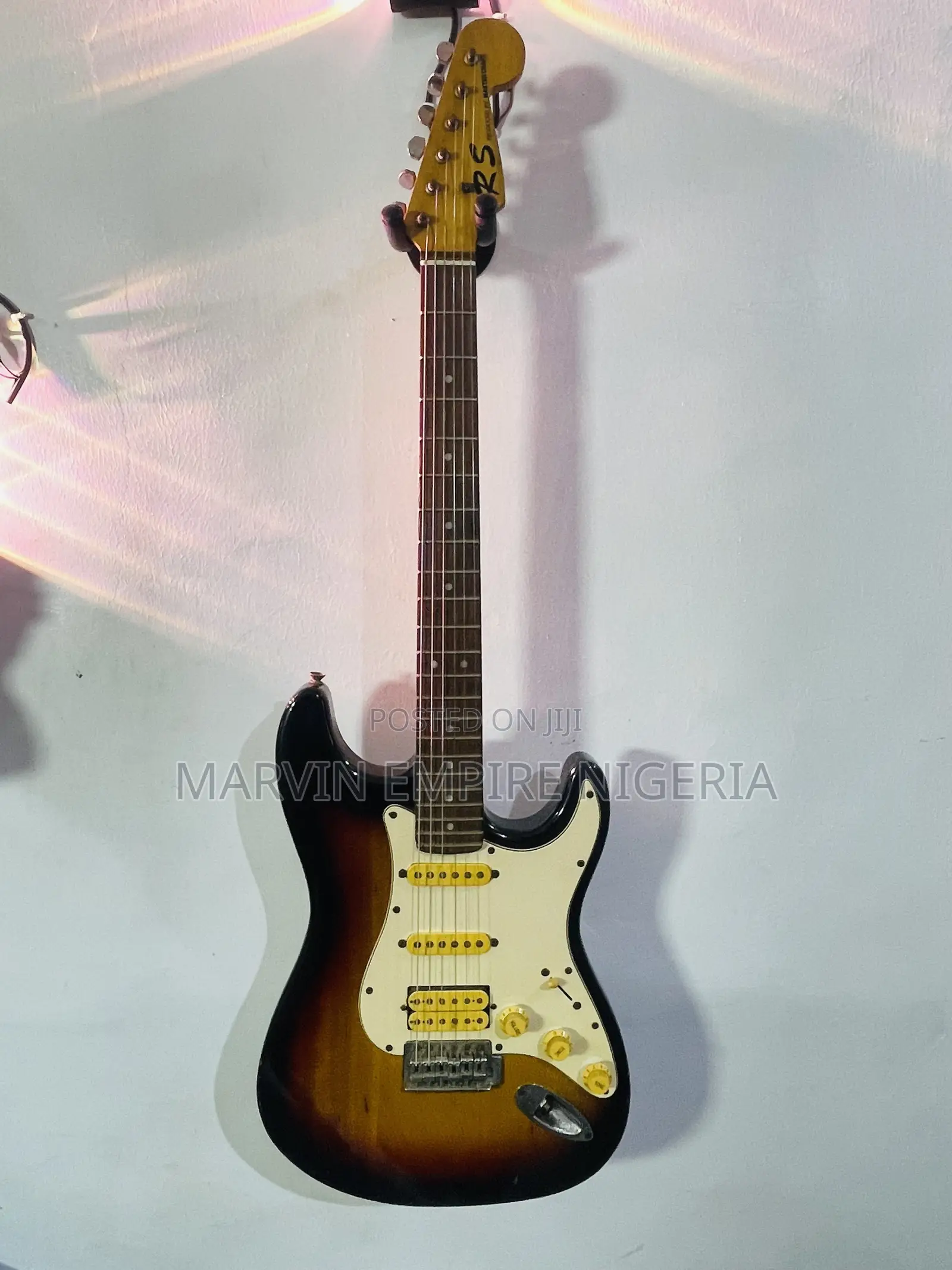 RS by Mastercraft Lead Guitar With Bag