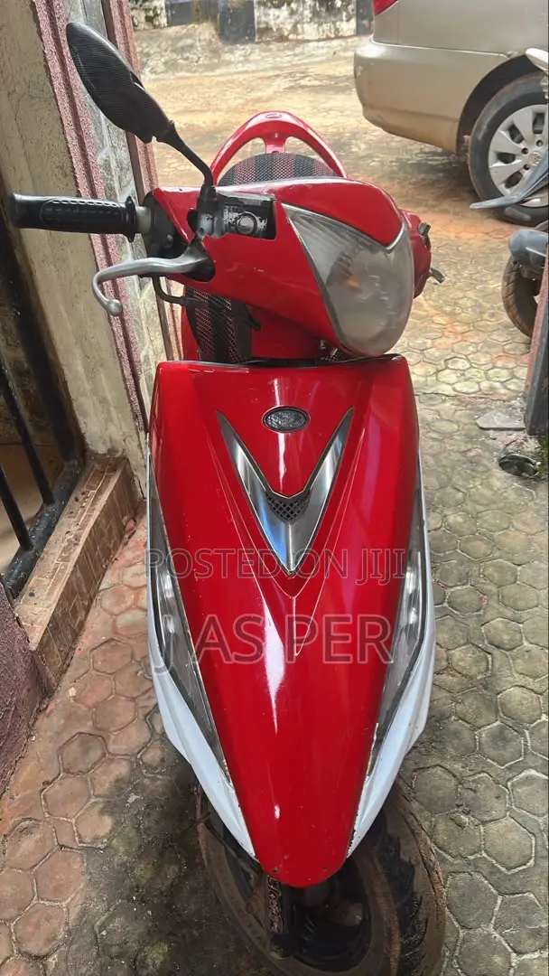 Kymco 2022 Red