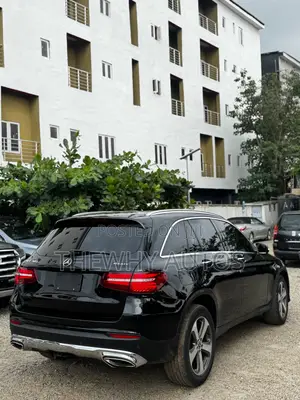 Mercedes-Benz GLC-Class 2019 Black