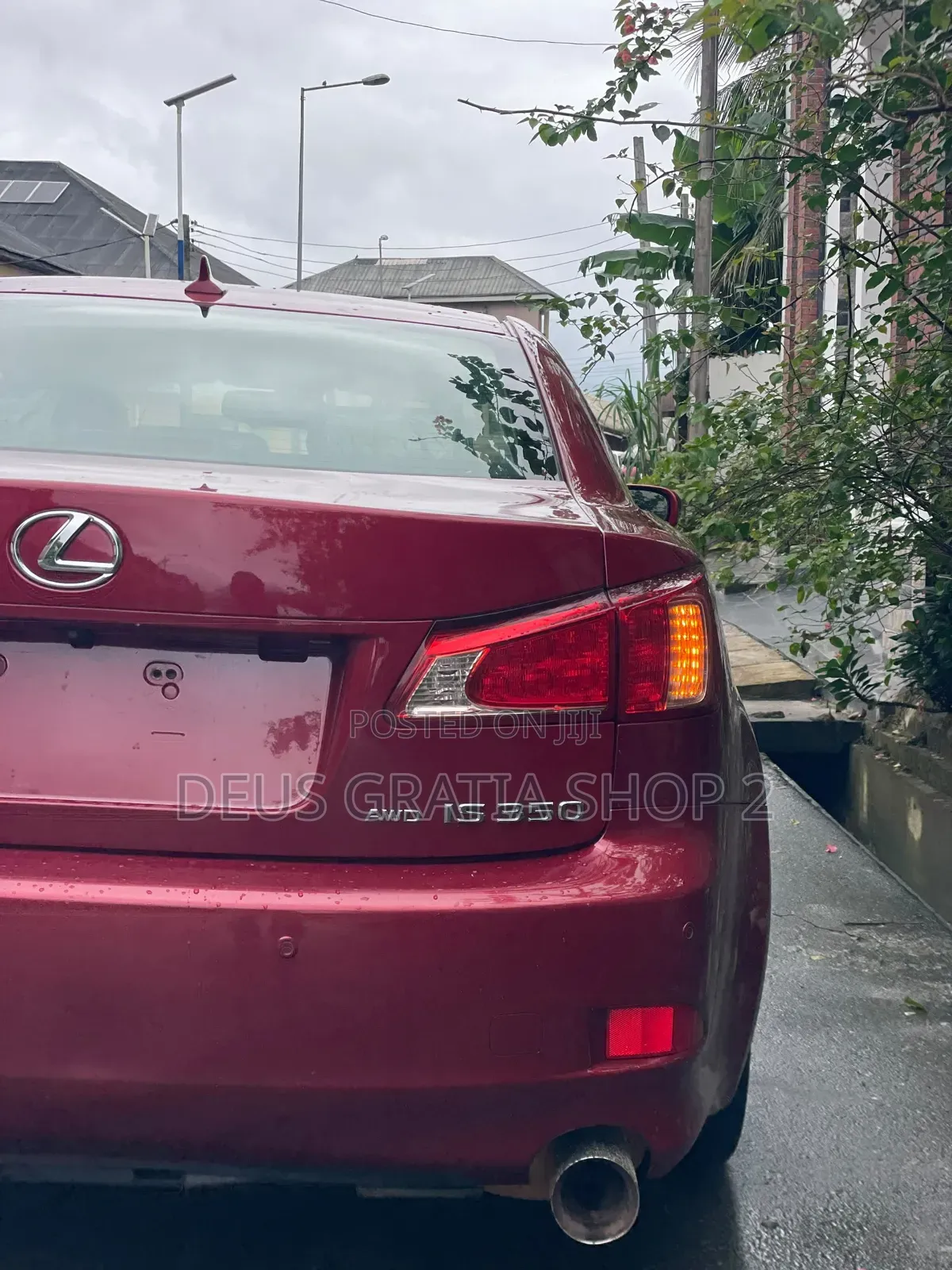 Lexus IS 2011 Red