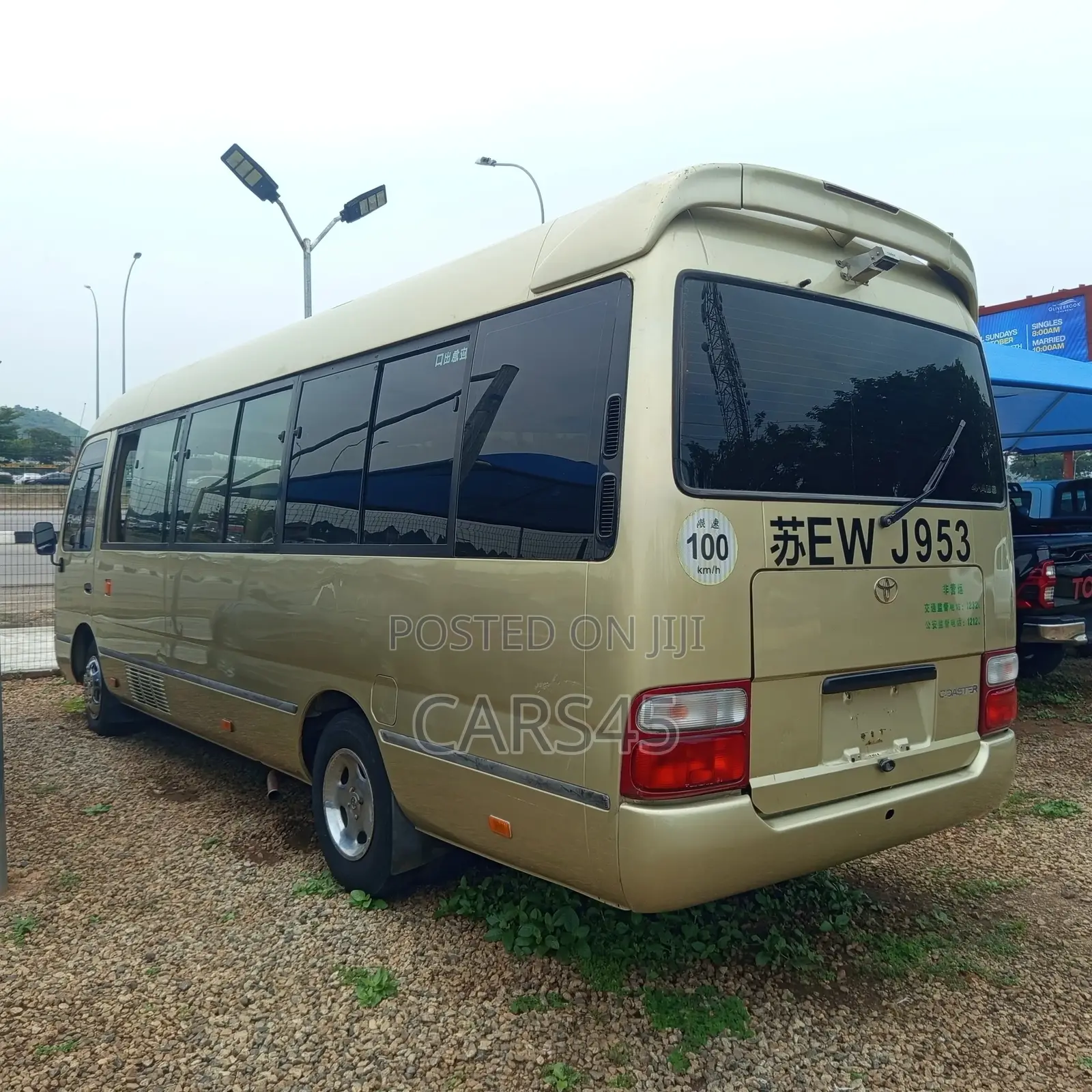 Toyota Coaster 2015 Gold