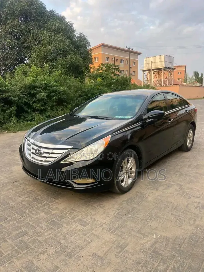 Hyundai Sonata 2012 Black