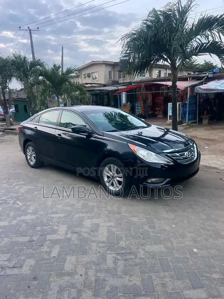 Hyundai Sonata 2012 Black