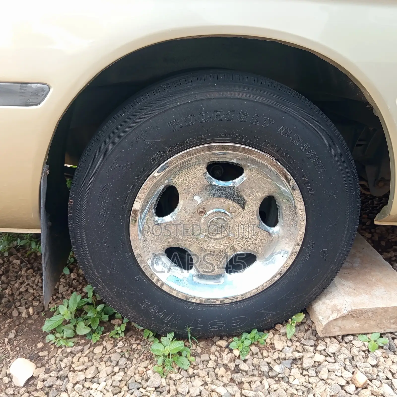 Toyota Coaster 2015 Gold