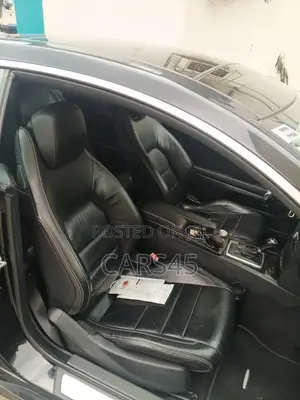 Mercedes-Benz E-Class 2012 Black