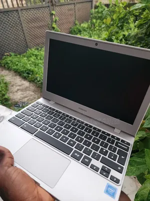 Laptop Samsung Chromebook Pro 4GB Intel Celeron eMMC 32GB