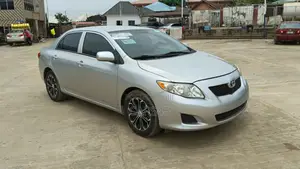 Toyota Corolla 2009 Silver