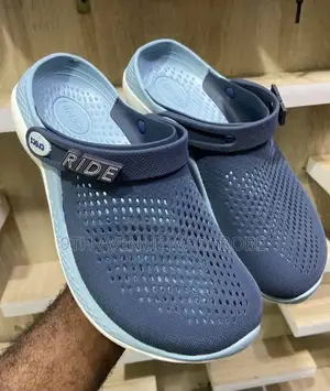 Lite Ride Crocs