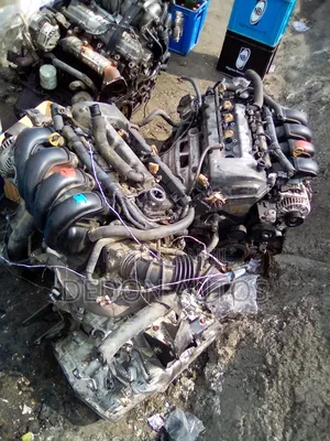 Engine and Gearbox for Toyota Matrix 2003-2008.