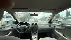 Toyota Corolla 2011 Gray