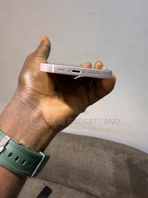 Apple iPhone 13 128 GB Pink