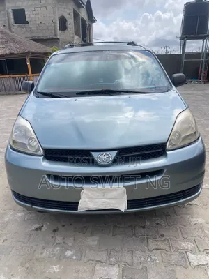 Toyota Sienna LE AWD (3.3L V6 5A) 2004 Blue