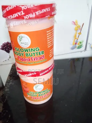 Glowing Body Butter Papaya Extract