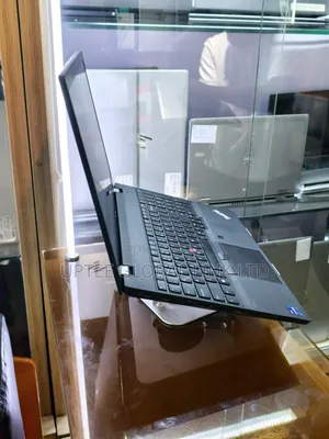 Laptop Lenovo ThinkPad P15s 16GB Intel Core i7 SSD 512GB
