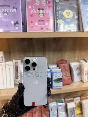 Apple iPhone 15 Pro 128 GB Gray