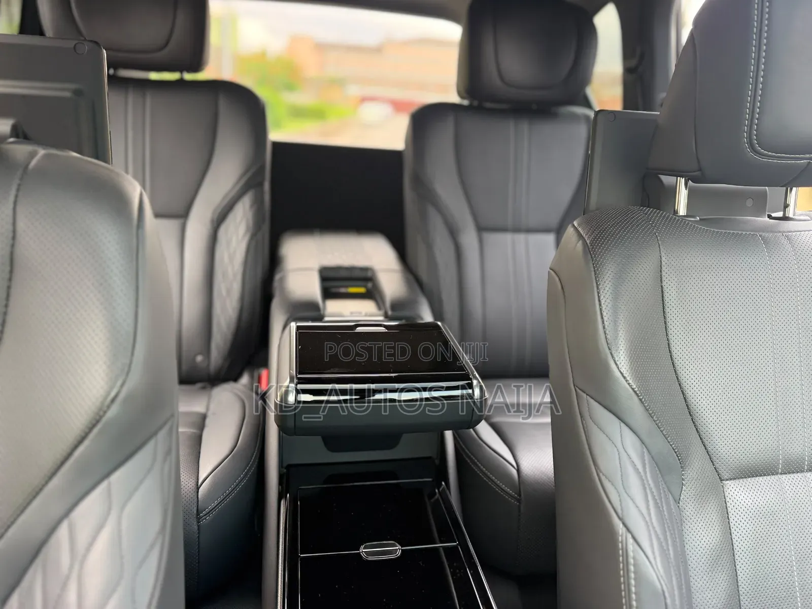 Lexus LX 600 2022 Gray
