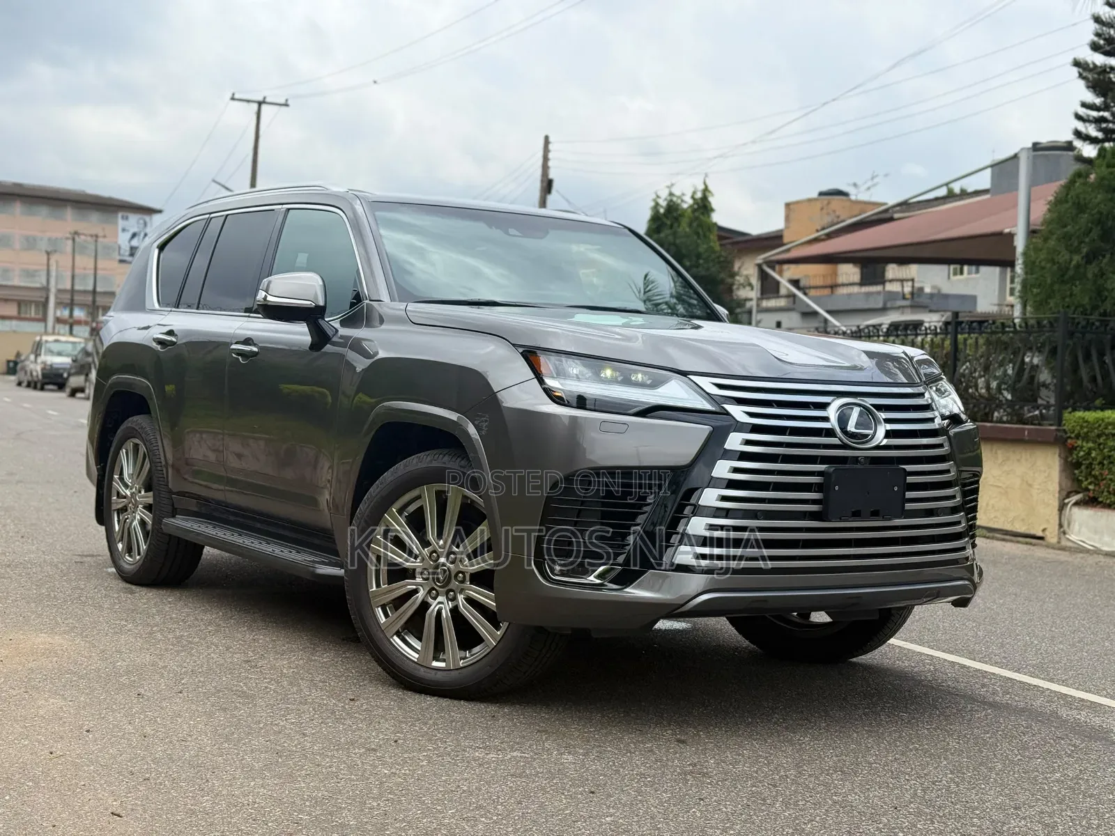 Lexus LX 600 2022 Gray