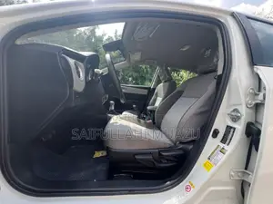 Toyota Corolla 2017 White
