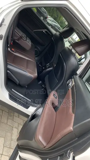 Lexus RX 350 AWD 2017 White