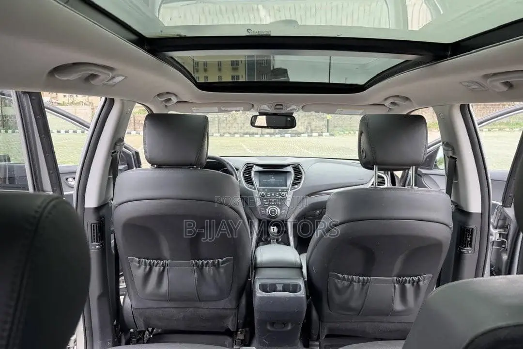 Hyundai Santa Fe Limited Ultimate FWD 2017 Silver