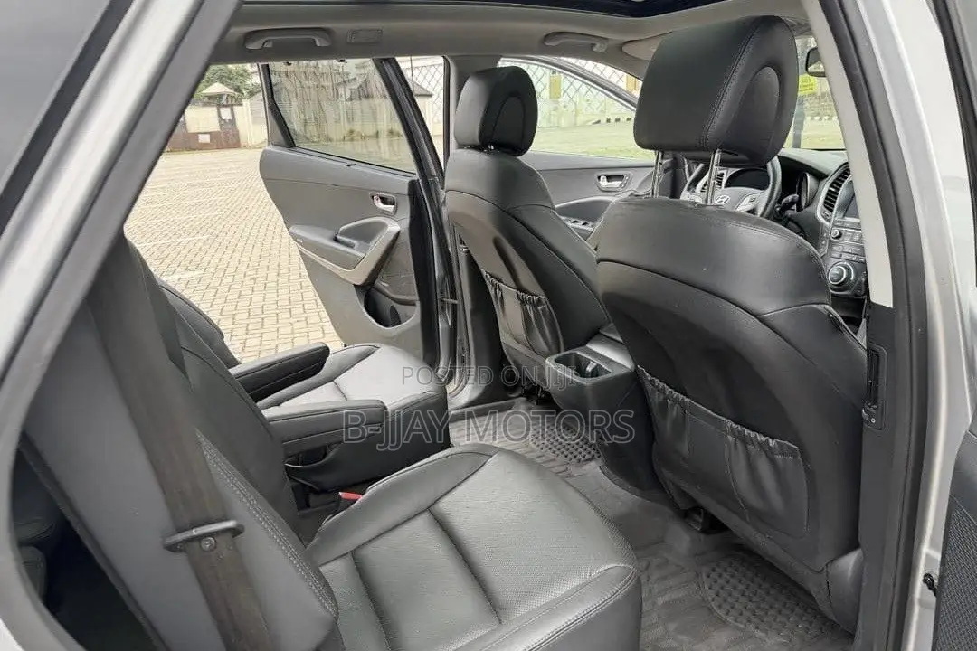Hyundai Santa Fe Limited Ultimate FWD 2017 Silver