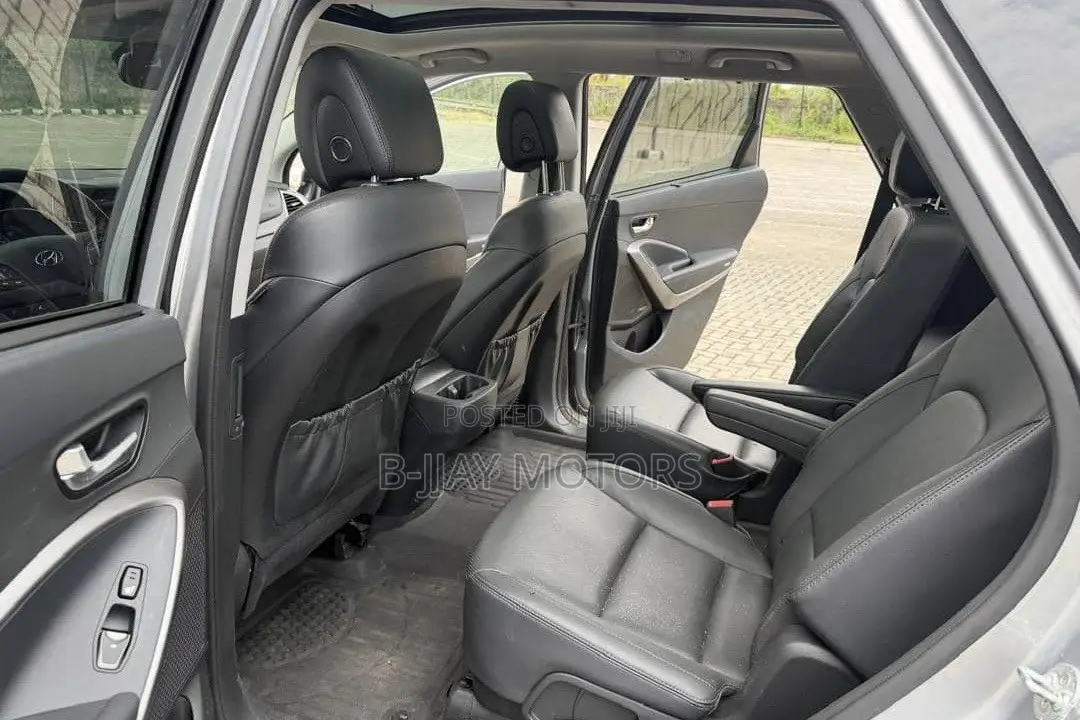 Hyundai Santa Fe Limited Ultimate FWD 2017 Silver