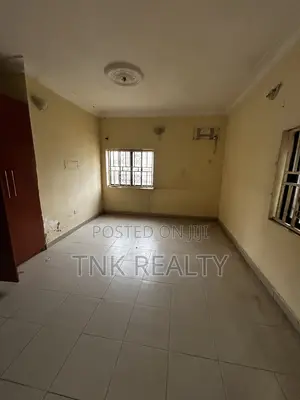 2bdrm Apartment in Wuse 2 for rent