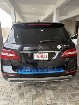 Mercedes-Benz M Class 2015 Black