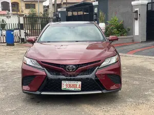 Toyota Camry XSE V6 FWD (3.5L 6cyl 8AM) 2018 Red