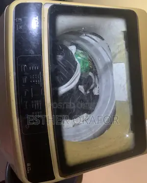 TCL 8.0kg Automatic Washing Machine - Neatly Used