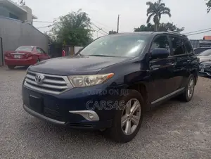 Toyota Highlander 2013 Blue