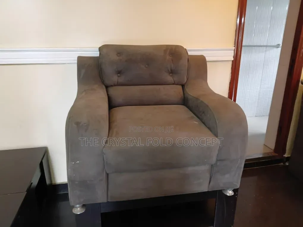 7 Seater Available.