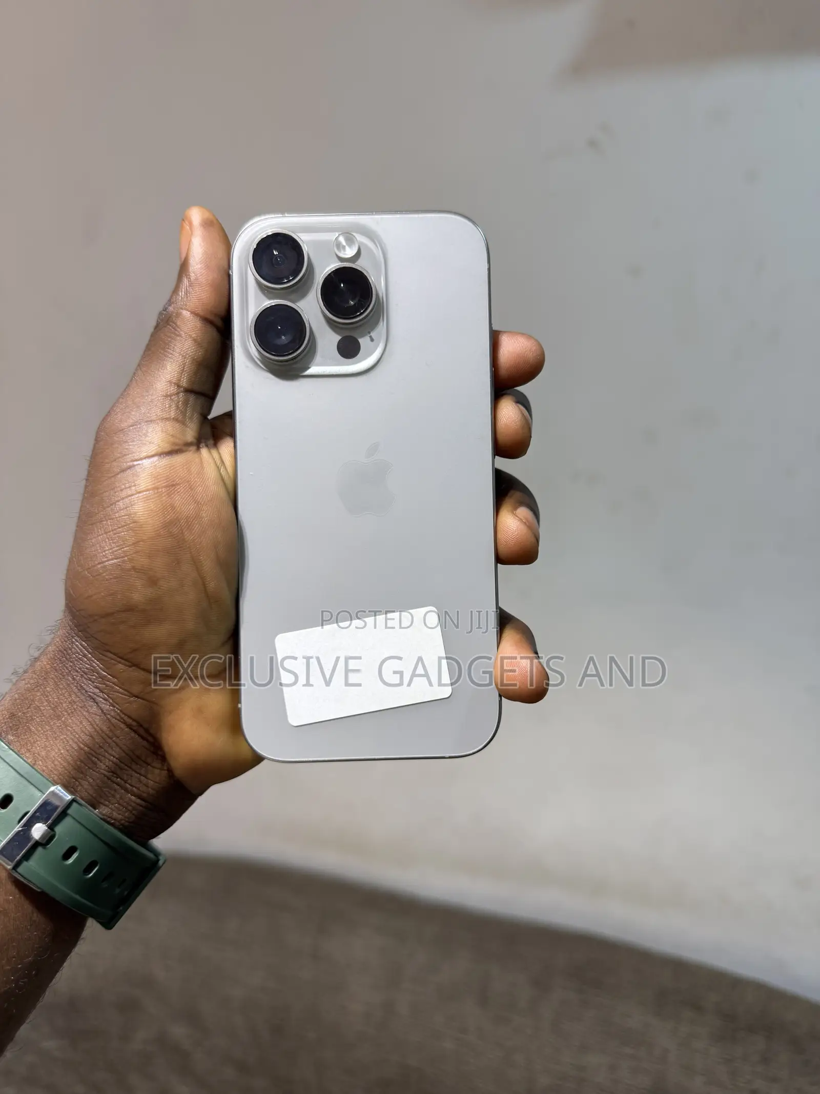 Apple iPhone 16 Pro 256 GB Silver