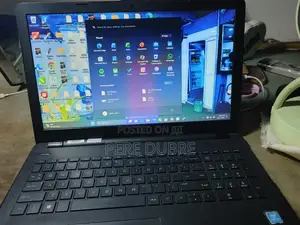 Laptop HP 14-dq1088wm 8GB Intel Core i5 HDD 1T