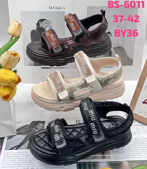 BS-6011 Ladies Chunky Platform Sandals