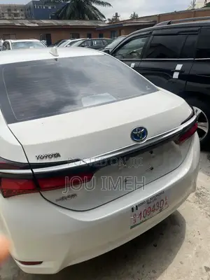 Toyota Corolla 2018 White