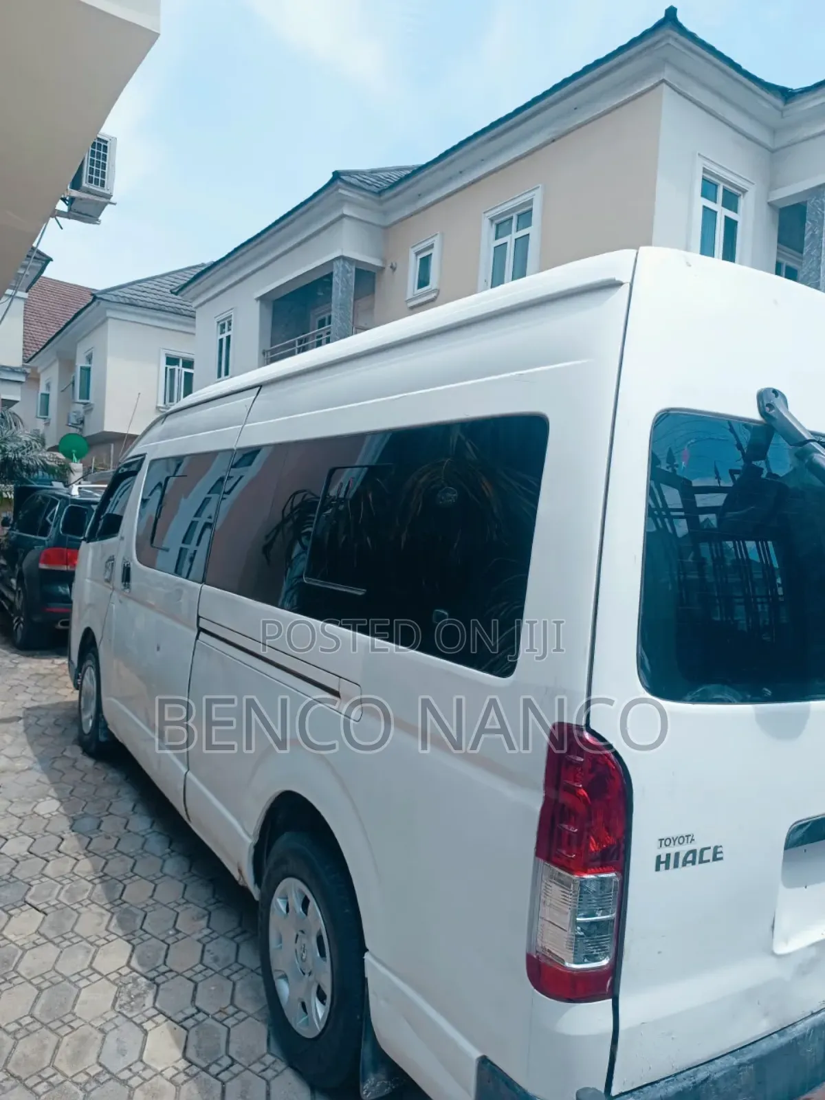 Toyota HiAce 2015 White