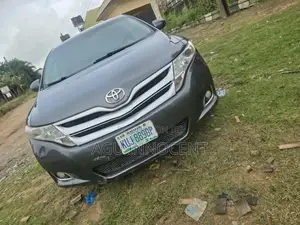 Toyota Venza 2010 Gray