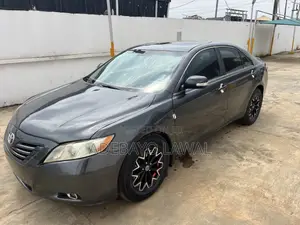 Toyota Camry 2009 Red