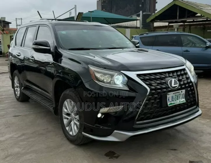 Lexus GX 2018 Black
