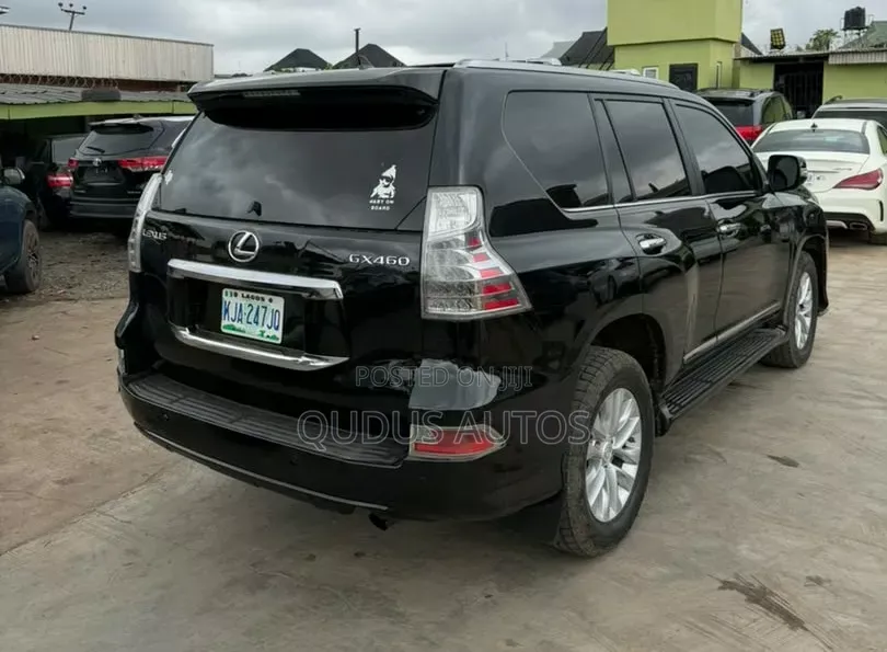 Lexus GX 2018 Black