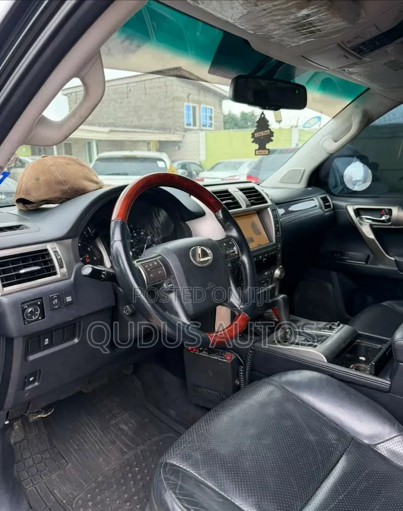 Lexus GX 2018 Black