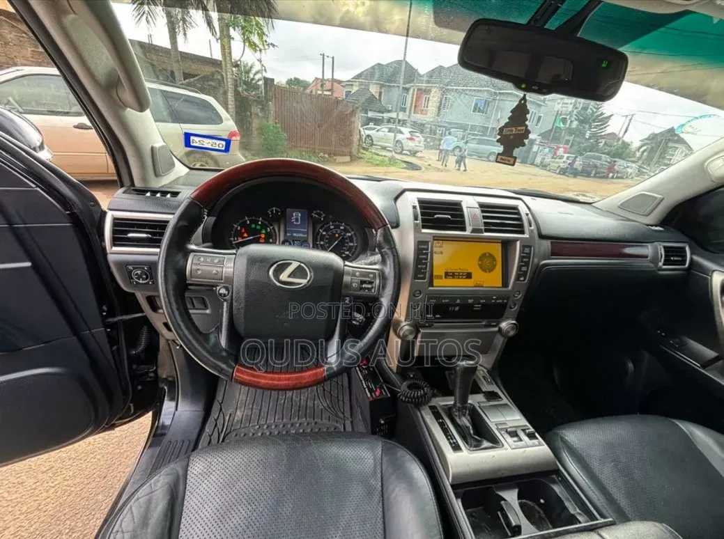 Lexus GX 2018 Black