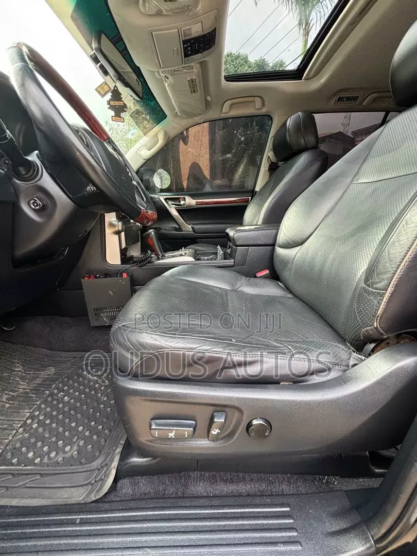 Lexus GX 2018 Black